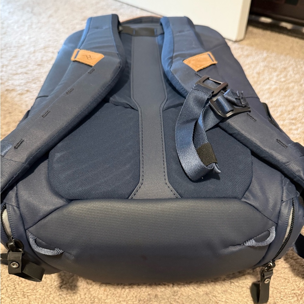 Peak Design Everyday Backpack Zip (20l, Midnight … - image 5